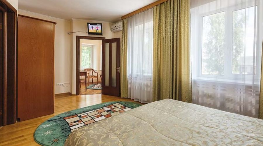 Коттедж 6-местный №4 (таун-хауз)