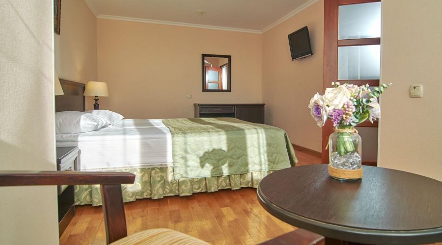 Двухкомнатный (2-комнатный 2-местный)