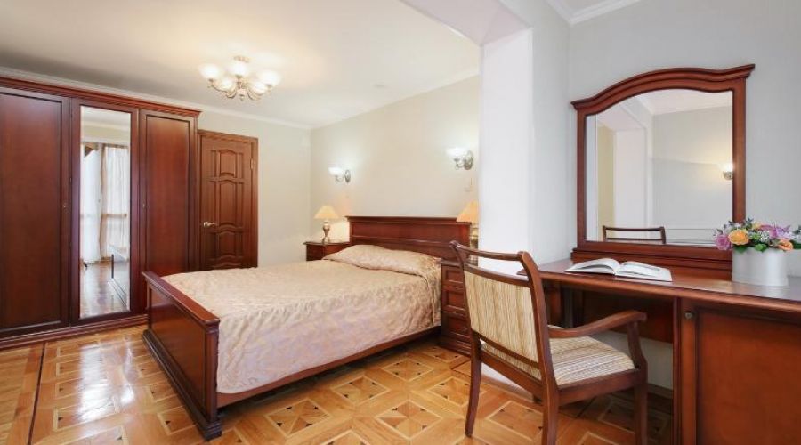 Апартамент (3-комнатный 2-местный)