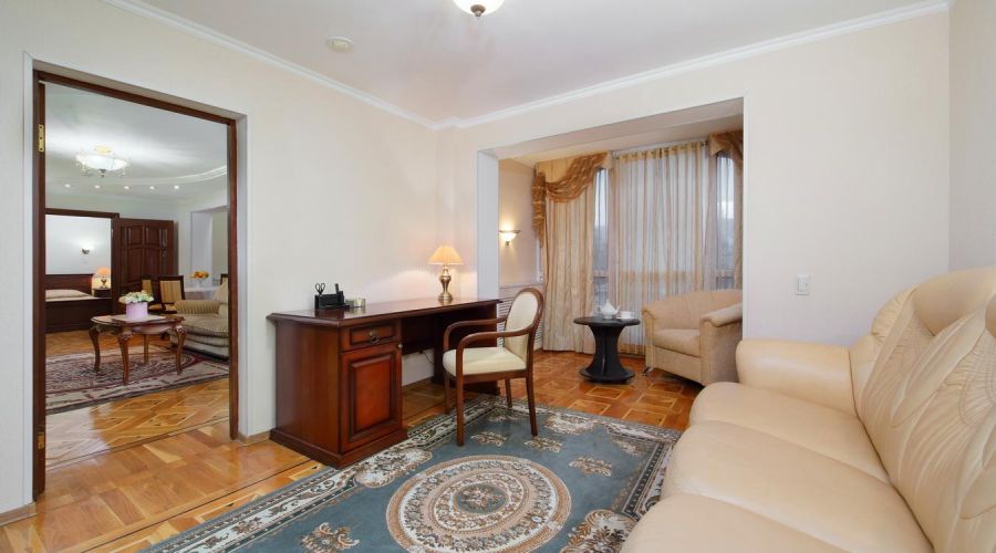 Апартамент (3-комнатный 2-местный)