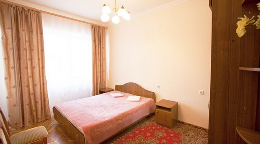 Стандартный 2-местный 3-комнатный