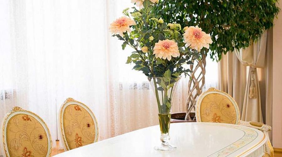 "АПАРТАМЕНТЫ - ЛЮКС" двухкомнатные двухместные № 103, 203