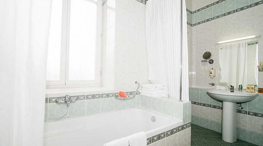 "АПАРТАМЕНТЫ - ЛЮКС" двухкомнатные двухместные № 101, 201,202