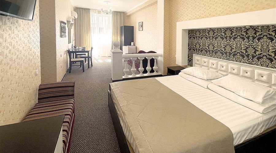 Делюкс с балконом