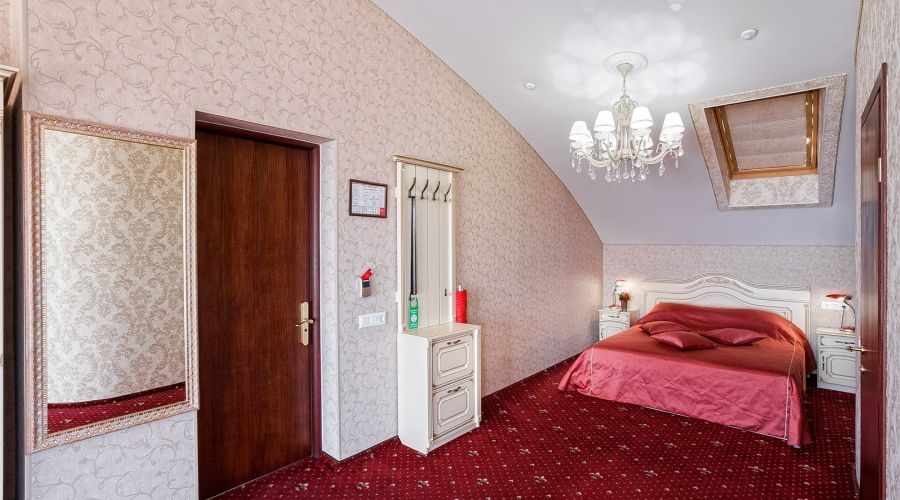 Люкс  с балконом