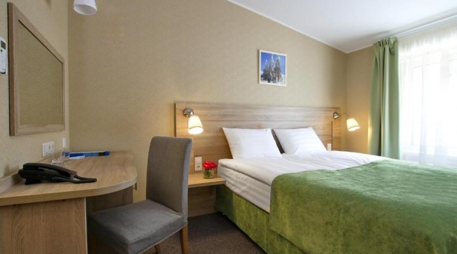 Стандартная комната с широкой кроватью