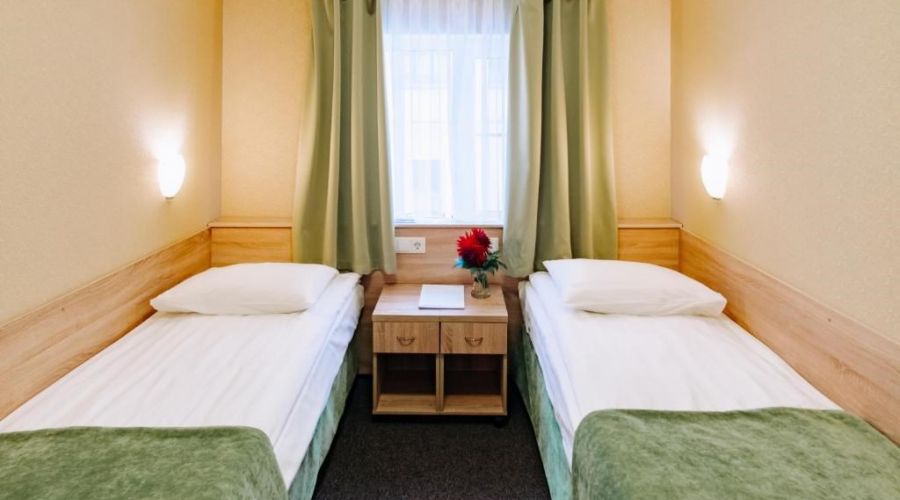 Стандартная комната с двумя кроватями
