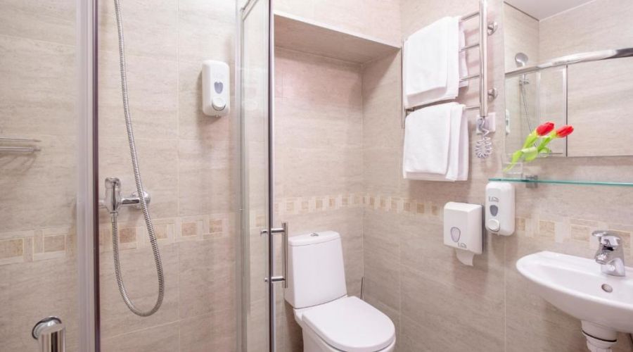 Стандартная комната с двумя кроватями