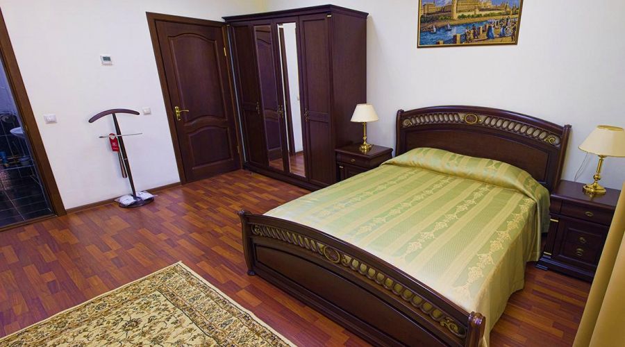 Двухместный однокомнатный Люкс с балконом (Вилла Герман)