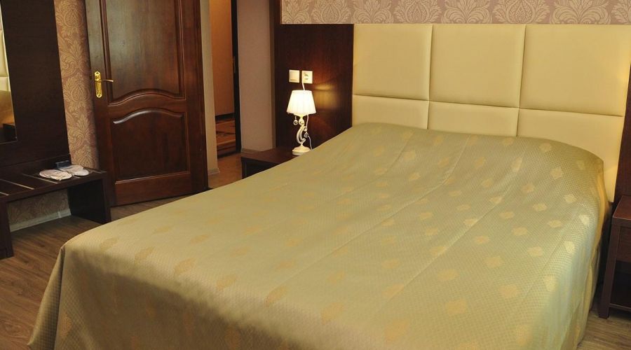 Двухместный двухкомнатный Люкс (Вилла Герман)