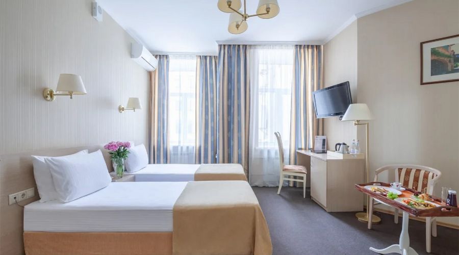 Полулюкс с 2 односпальными кроватями или 1 двуспальной