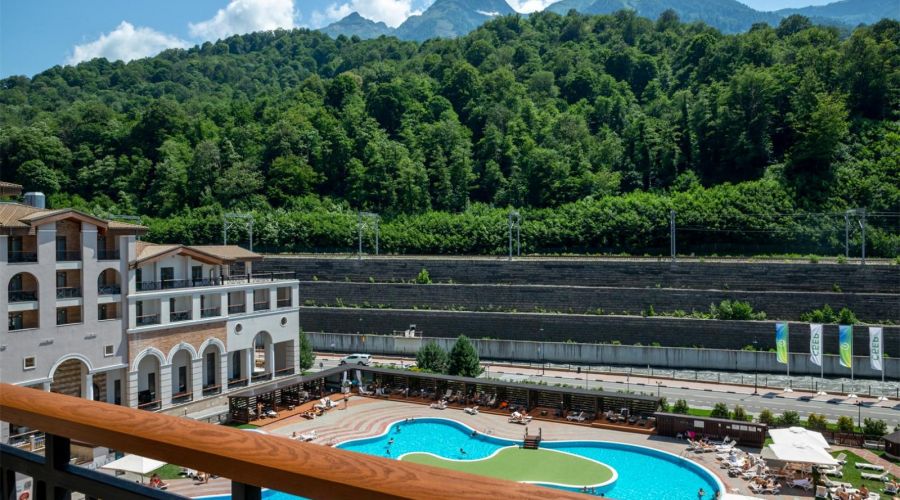 Представительский люкс с видом на горы