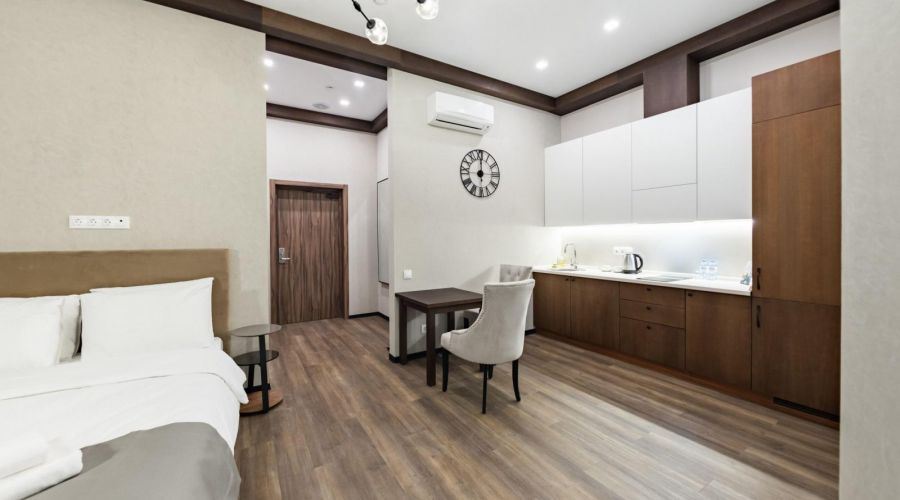 Студия Делюкс