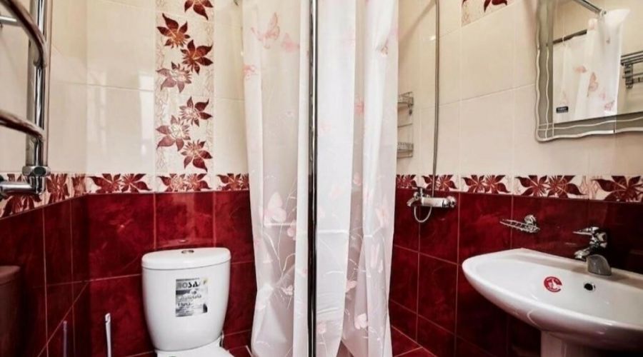 3х местный с балконом