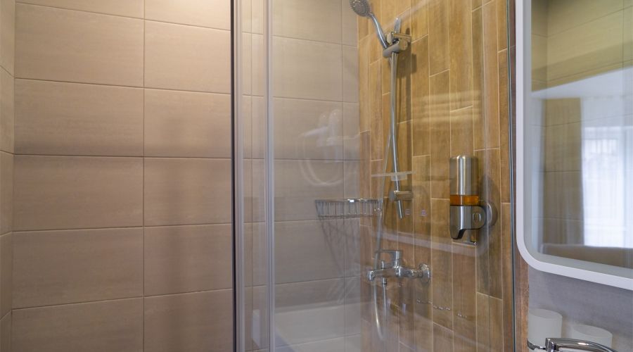 Стандарт с балконом