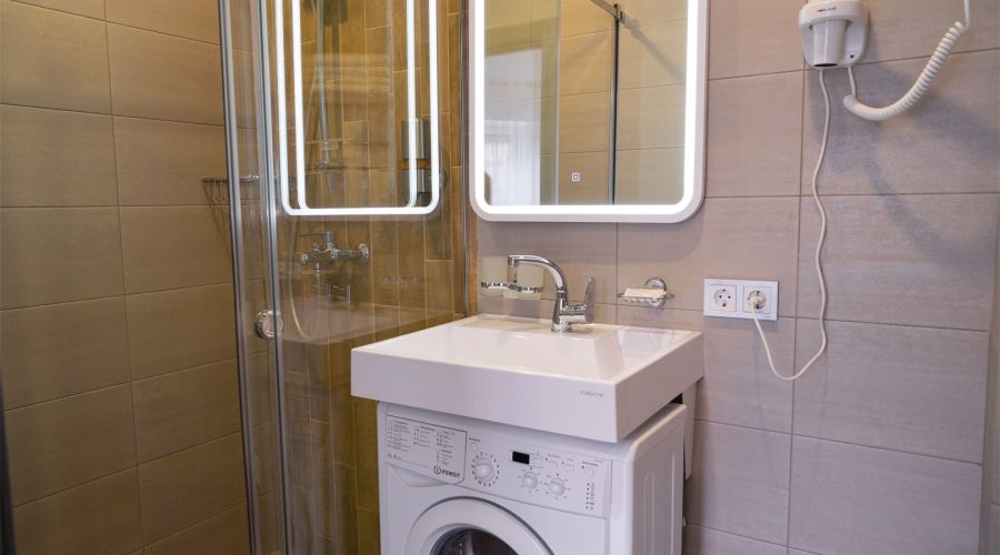 Стандарт с балконом