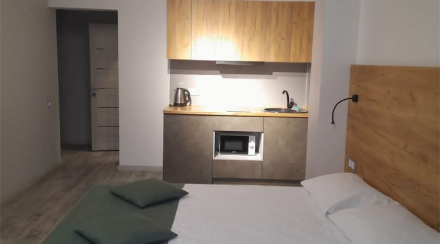 ДеЛюкс Трехместный с балконом