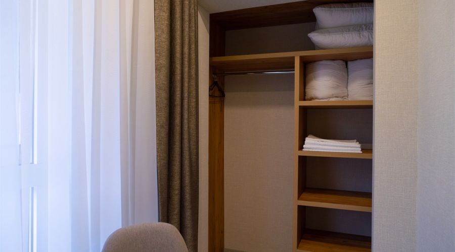 ДеЛюкс 2  хкомнатный  с балконом