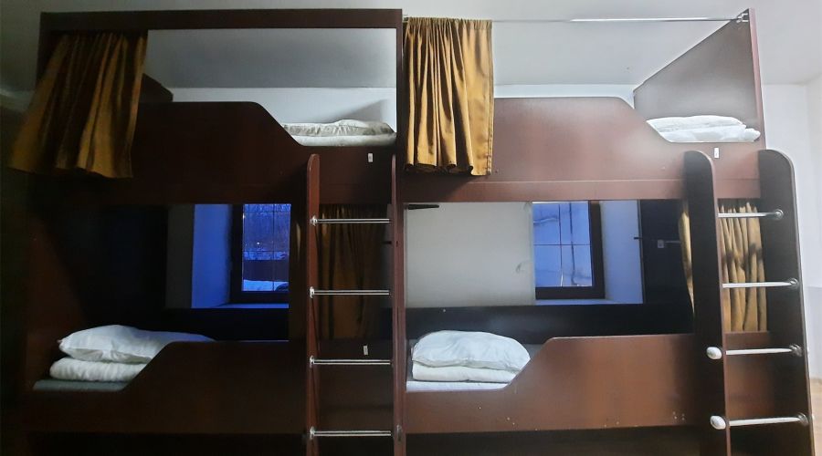 Место в комнате на 8 человек на 2 этаже  (комната № 8)