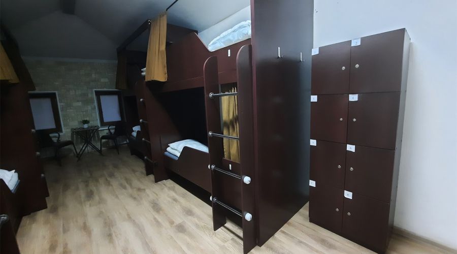 Место в комнате на 8 человек на 2 этаже  (комната № 8)