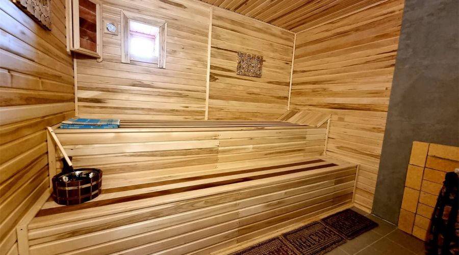 Большой Коттедж с камином,сауной  и терассой №9