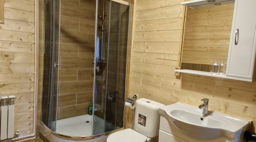 Большой Коттедж с камином,сауной  и терассой №9