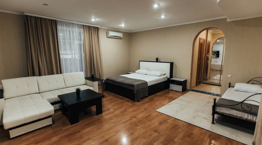 Семейный Полулюкс