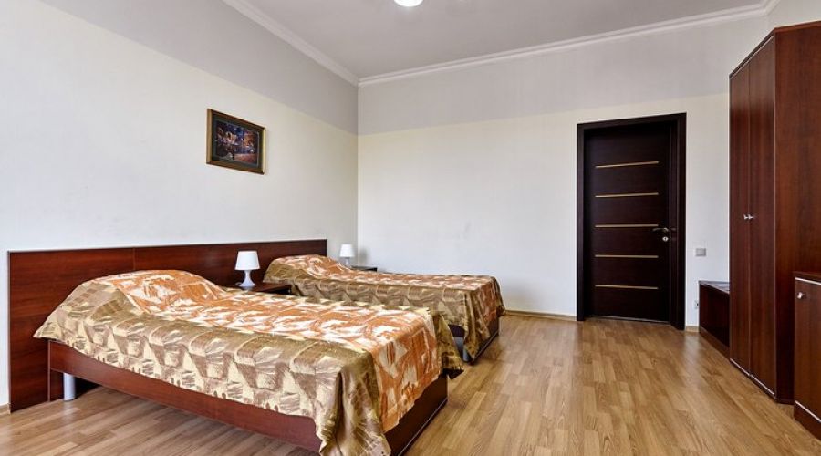 Стандартный 2-местный 1-комнатный (с балконом)