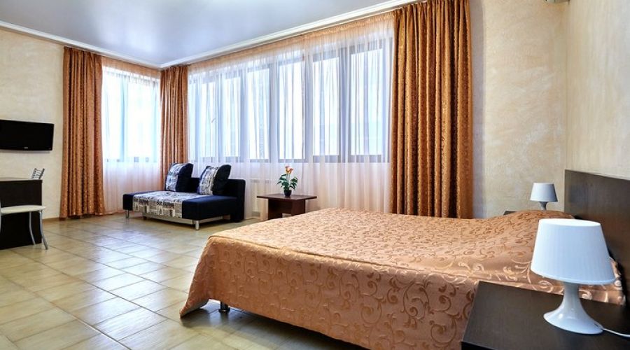 Стандартный 4-местный 1-комнатный (без балкона)