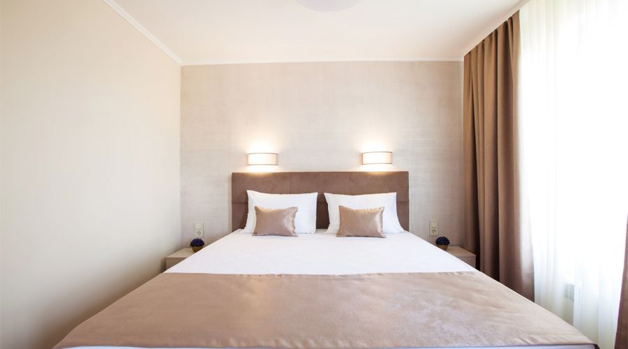 Стандартный двухместный номер с одной кроватью