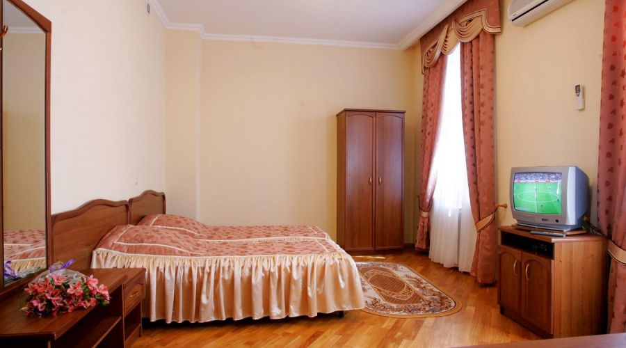 Однокомнатный 2-х местный (две отдельные кровати) Стандарт (Главный корпус)