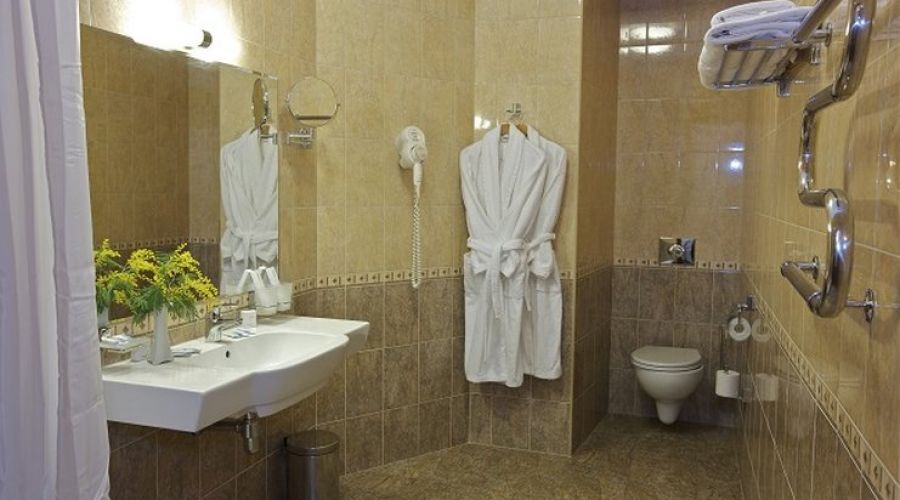 Джуниор сюит 2-местный Комфорт (С2м2к1)