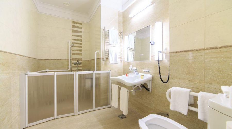 Джуниор Сюит для малоподвижных групп населения