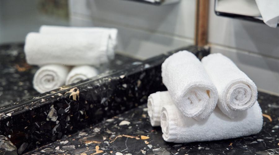 Стандарт с двумя кроватями | Вид на Неву