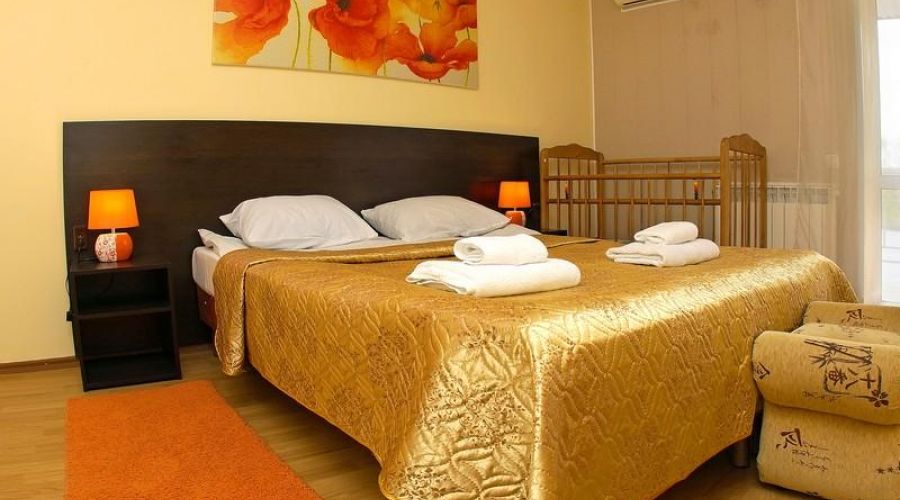 Комфорт с балконом вид на город