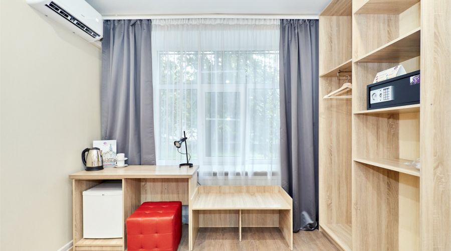 Улучшенный номер с 1 большой  или 2 раздельными кроватями