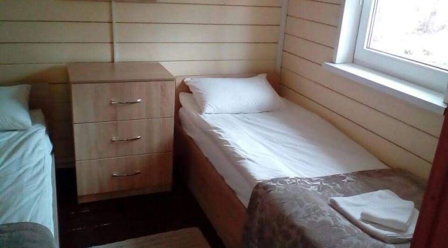 Малый коттедж у леса (1-этажный) 4+2