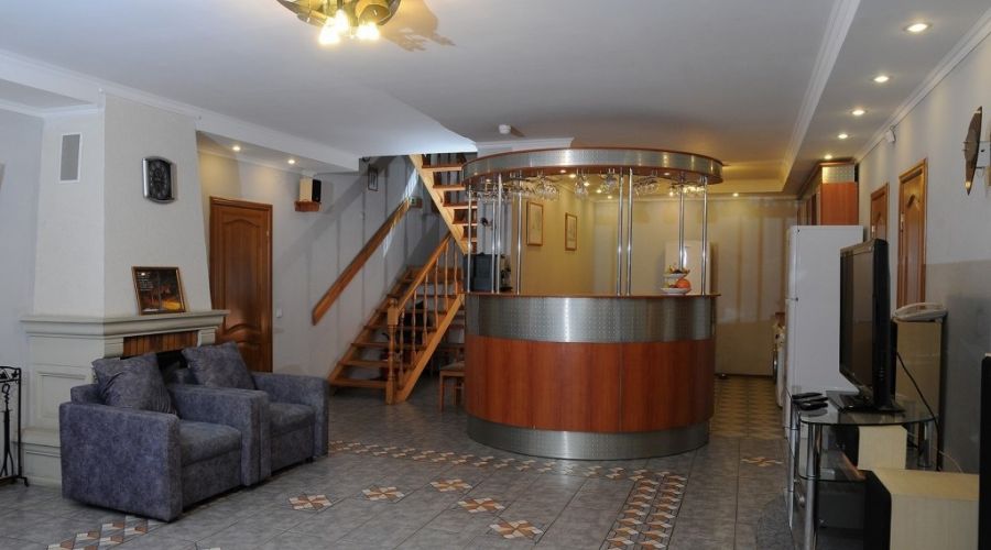 Коттедж с сауной  (7 спален) осн. мест  21+доп. мест 5