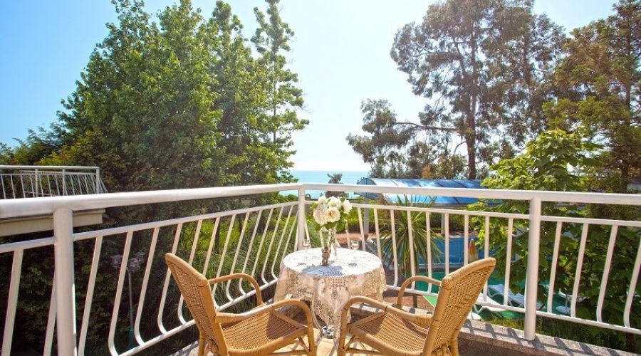 Комфорт семейный 3-комнатный 2-местный (2-я территория)