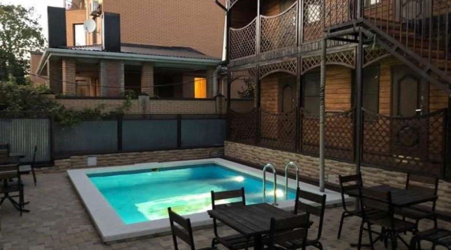 Семейный 4-х местный