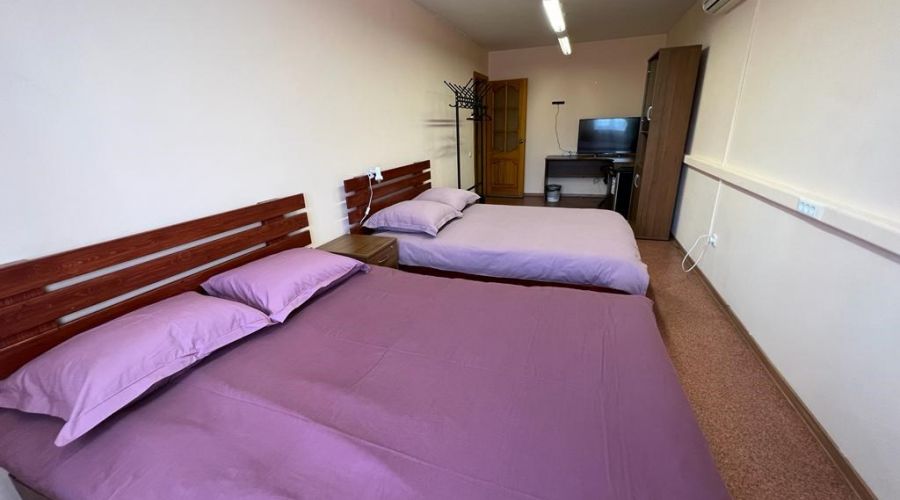 Четырехместный номер с двумя двуспальными кроватями