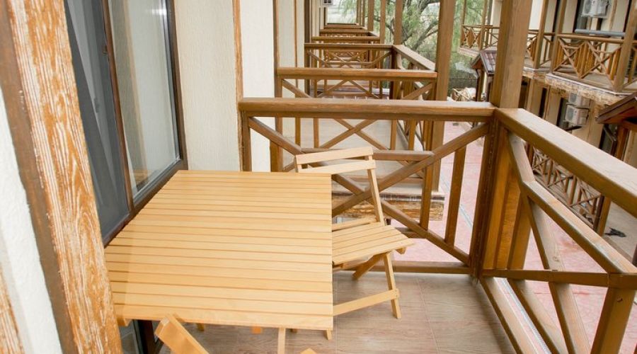 Делюкс 2-местный (2 доп. места, Бетон)