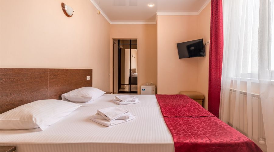 Стандарт 3-местный без балкона