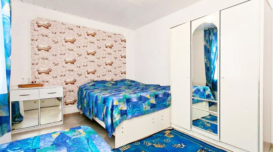 Эконом 3+1 с односпальными кроватями