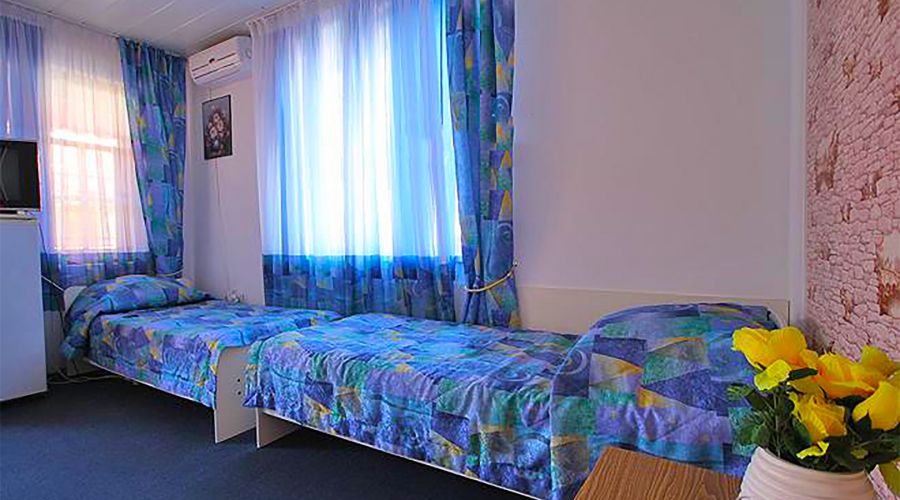 Эконом 3+1 с односпальными кроватями