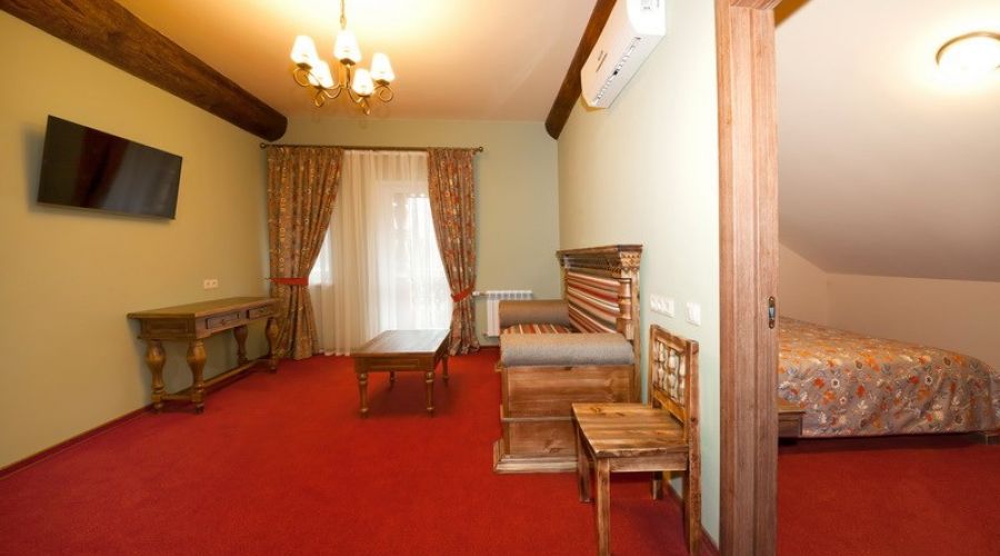 «Люкс» двухкомнатный (Парадный)