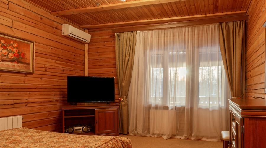 «Люкс» двухкомнатный (Околица)