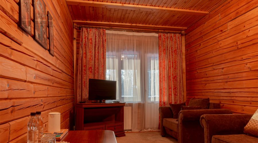 «Люкс» двухкомнатный (Околица)