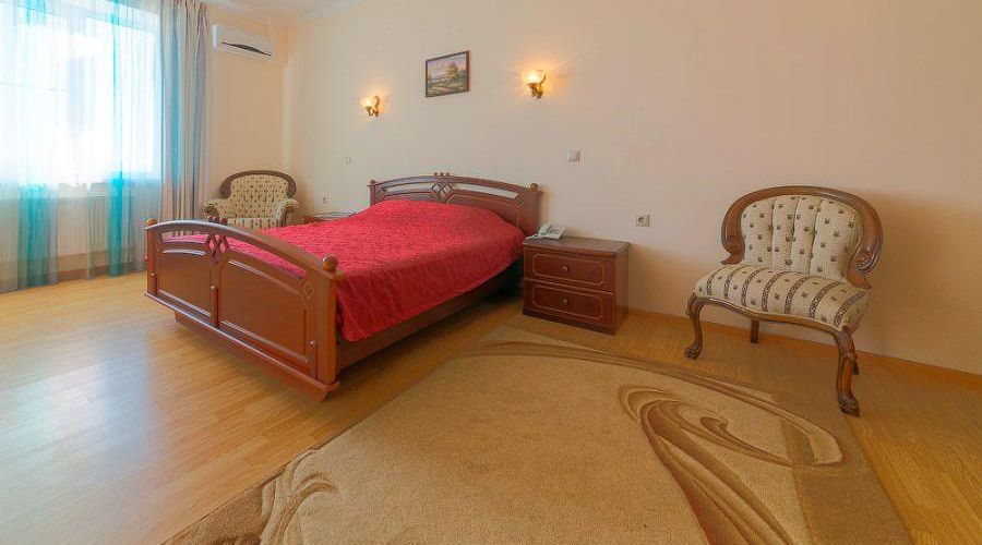 Апартаменты 3-х комнатные