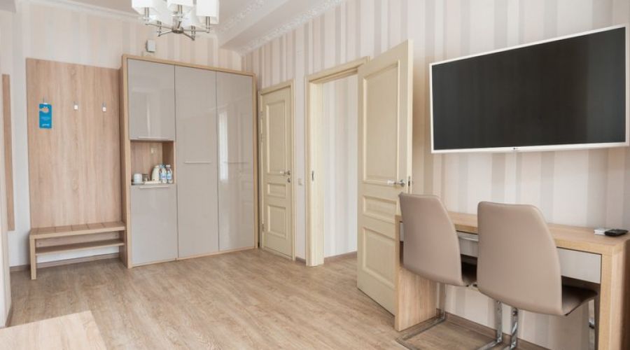 Люкс 3-местный 2-комнатный